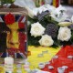2048x1536-fit_fleurs-bougies-memoire-victimes-attentats-bruxelles-place-bourse-25-mars-2016